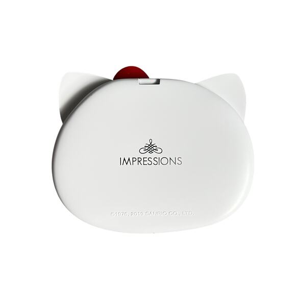 Impressions for Hello Kitty Wireless Charging Compact Mirror White - Picture 6 of 10